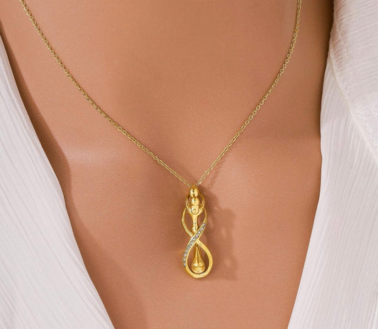 Collier femme doré – Pendentif symbole infini et maternité – Acier inoxydable 316L
