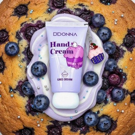 CRÈME MAINS BLUEBERRY MUFFINS